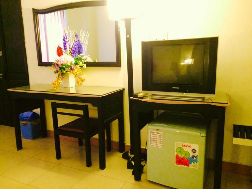 Ruby Bistro Hotel Hue Dış mekan fotoğraf