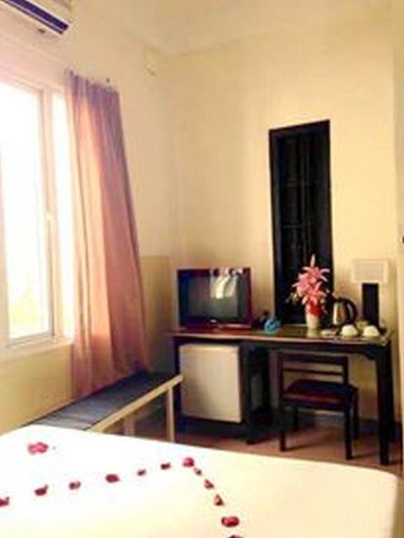 Ruby Bistro Hotel Hue Dış mekan fotoğraf