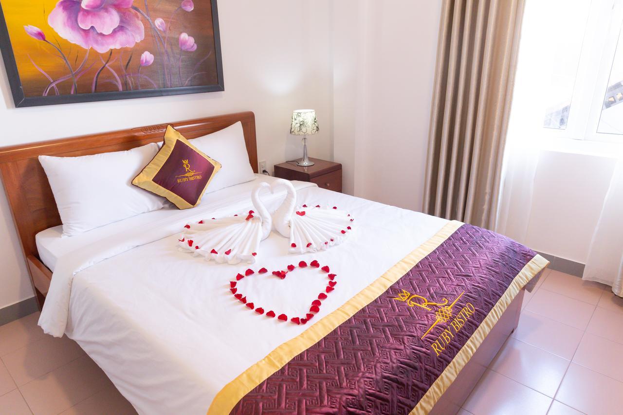 Ruby Bistro Hotel Hue Dış mekan fotoğraf