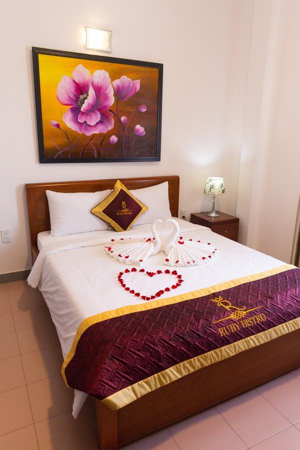 Ruby Bistro Hotel Hue Dış mekan fotoğraf