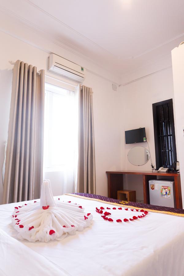 Ruby Bistro Hotel Hue Dış mekan fotoğraf